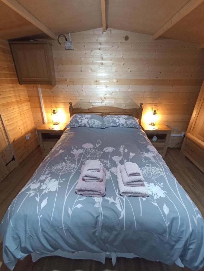 Cosy Cabin Stock Εξωτερικό φωτογραφία